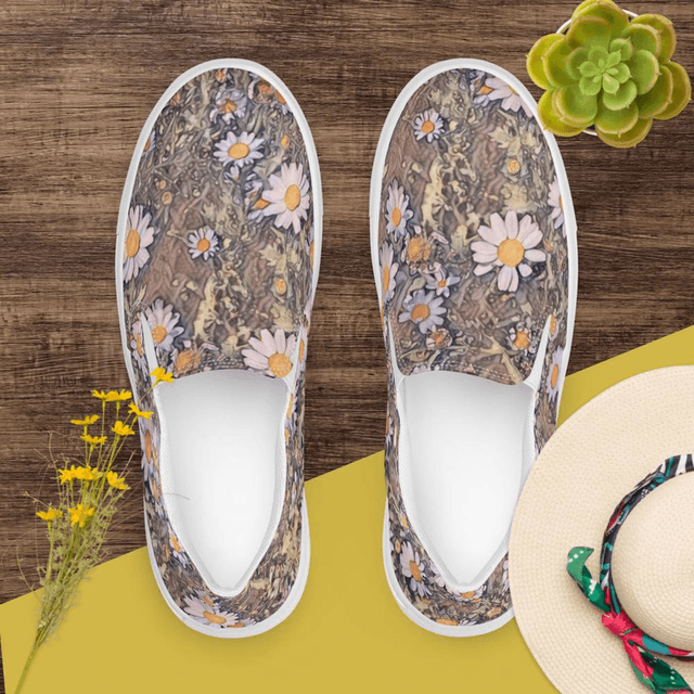 5 Women’s slip-on canvas shoes